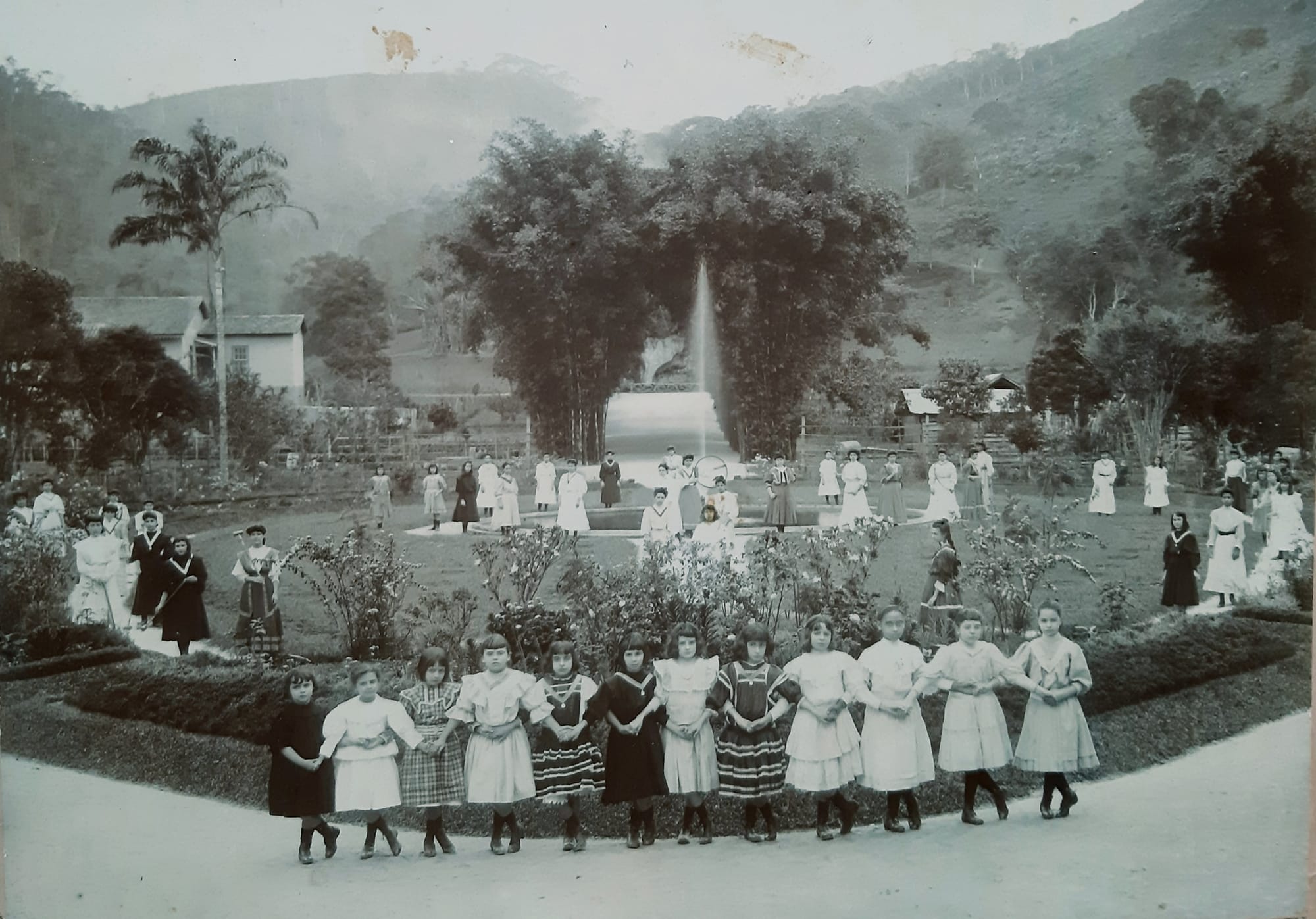 Nova Friburgo: A História por Trás do Título Suíça Brasileira